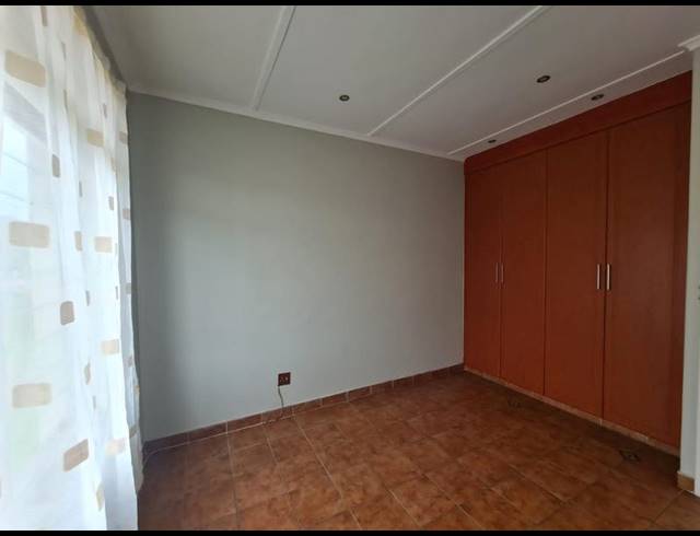 2 BEDROOM PROPERTY TO RENT IN BLUFF